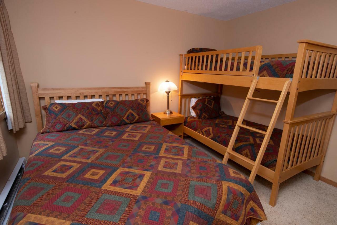 Okemo Mountain Lodging Ludlow Esterno foto